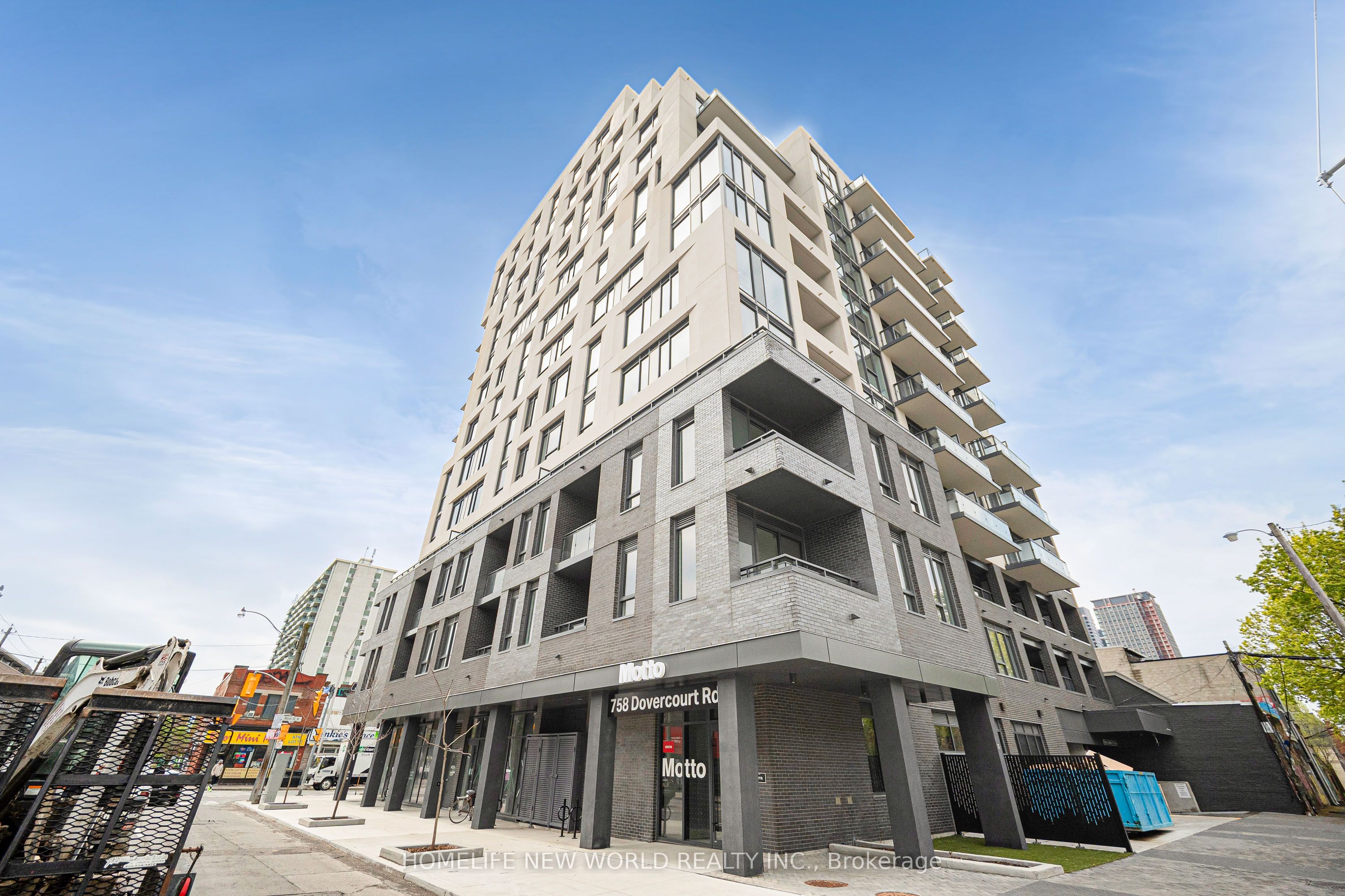 758 Dovercourt Road 807, Toronto W02, ON M6H 0G7