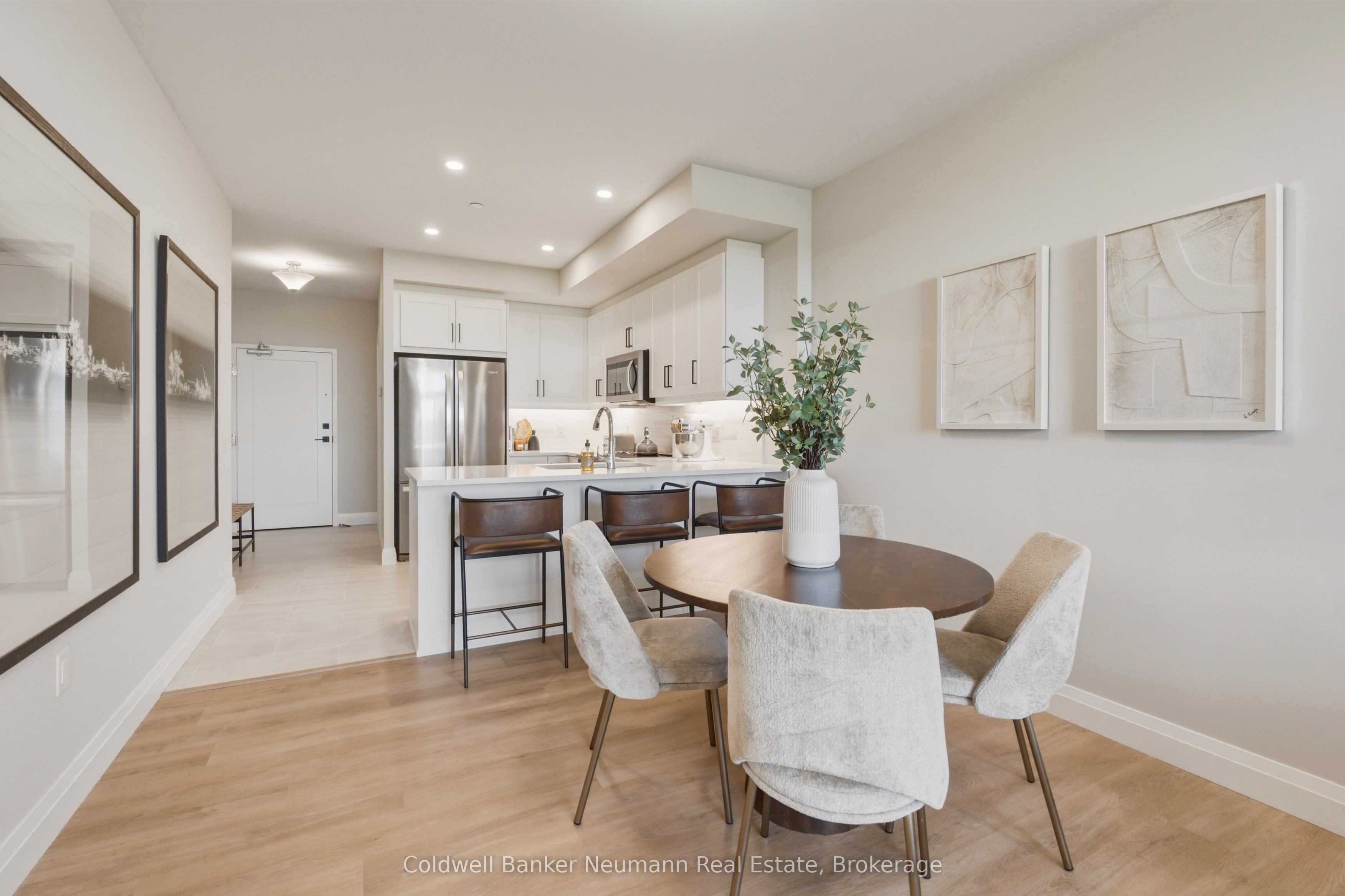 1882 Gordon Street 301, Guelph, ON N1L 0P6