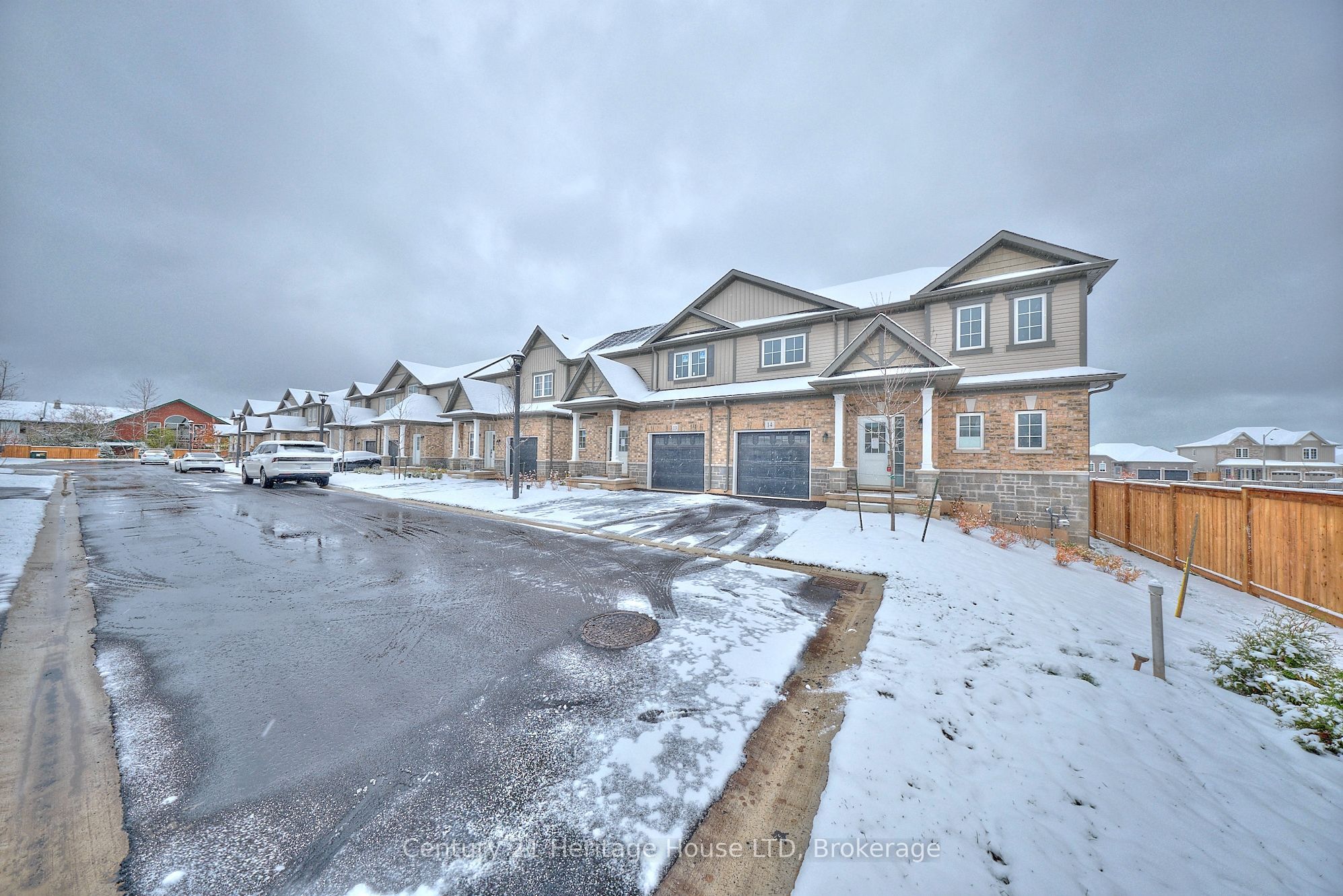 397 Garrison Road 13, Fort Erie, ON L2A 1N1